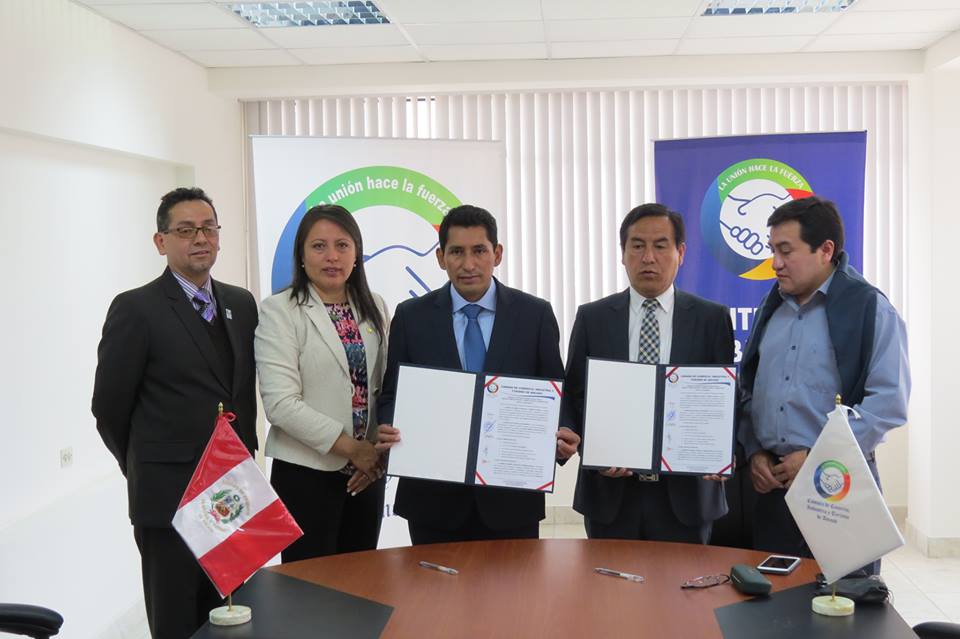 MUNICIPIO SANMARQUINO FIRMA CONVENIO DE COOPERACIÓN INTERINSTITUCIONAL CON LA CÁMARA DE COMERCIO INDUSTRIA Y TURISMO DE ANCASH